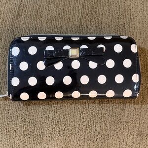 Black and White Polka Dot Wallet